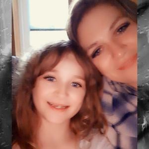 Meet your Posher, Carly